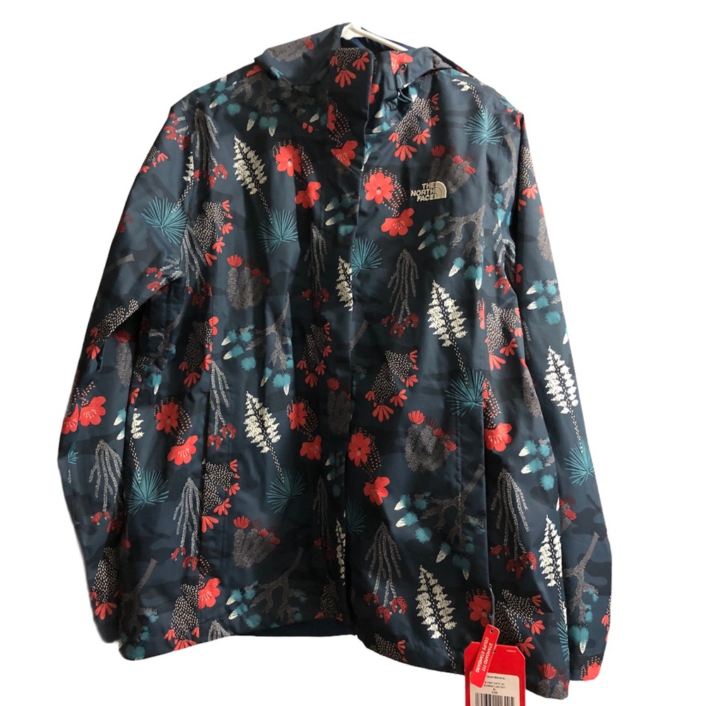 ✨NEW✨ North Face Women’s Jacket